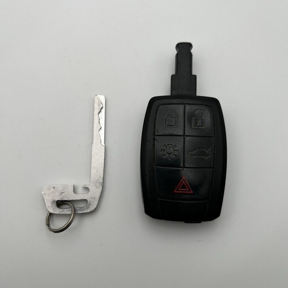 2008-2011 Volvo 40 Series Smart Keyless Remote Key Fob OEM CUT